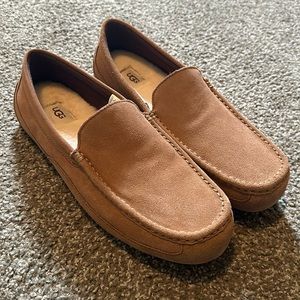 UGG Ascot Men’s slippers size 13 NWT